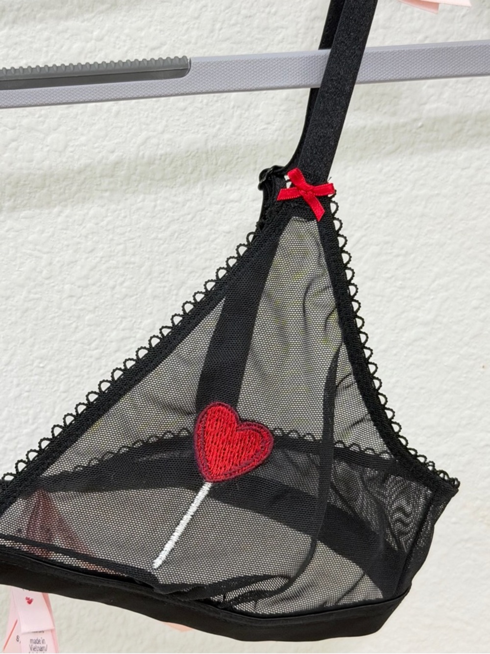 Small VS unlined Mesh Demi bra Black Embroidered Heart Lollipop - Picture 11 of 14